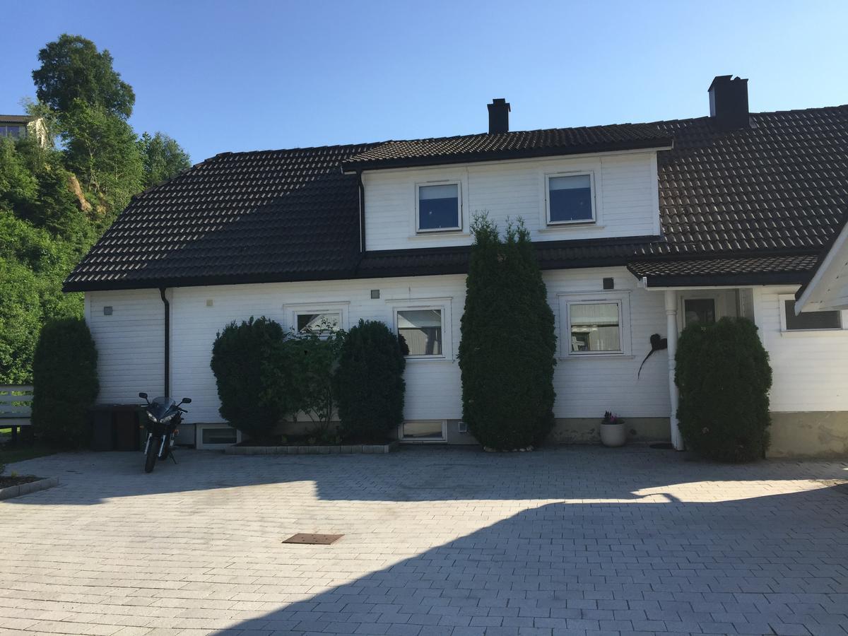 Otra Inn Vennesla Buitenkant foto